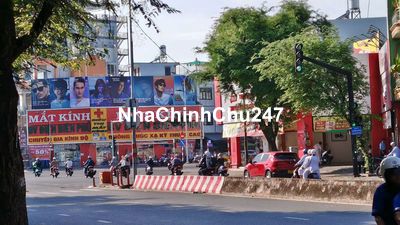 Nhà bán mặt tiền Lê Trọng Tấn, Chính chủ