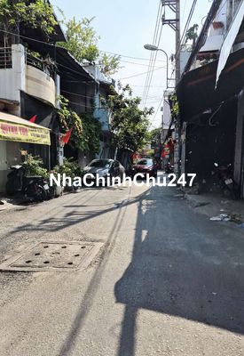 Chủ bán gấp nhà hẻm xe hơi, DT 55m gần chợ Bà Chiểu, P12 Bình Thạnh