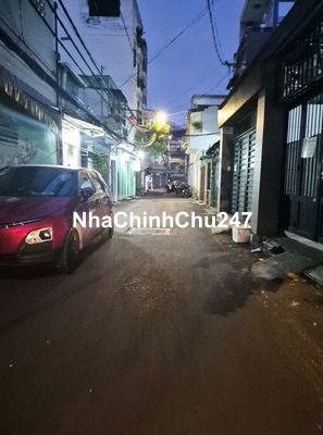 CHỦ BÁN GẤP NHÀ HẺM XE HƠI, ngay ĐH Văn Lang, DT 67m, P6 Bình Thạnh