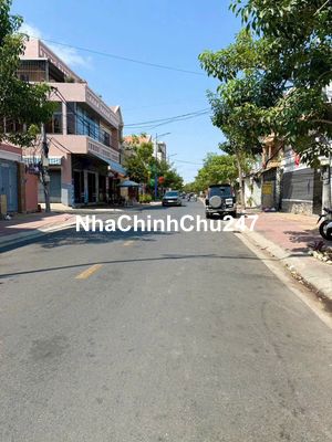 Bán 110m2 Cấp 4 - Vị Trí Đẹp Mặt Tiền Phan Chu Trinh Để Xây Nhà Lầu