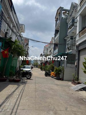 GIẢM GIÁ – CHỦ CẦN BÁN NHANH - Nhà 3 tầng mới, hẻm 8m xe hơi tránh nha