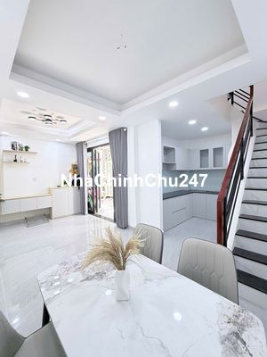 Nhà mới 3 tầng Hưng Phú P8-Q8, gần cầu Chữ Y