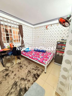 chu cần bán gấp nhà đường Huỳnh Tấn phát quận 7 