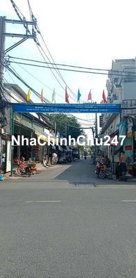 nhà chinh chủ
