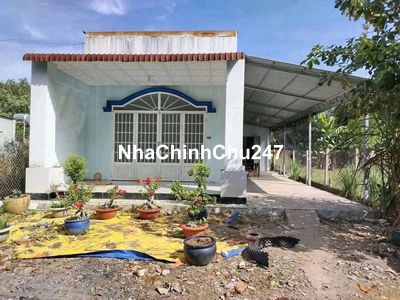 Chủ ở xa không ai ở cần bán lain căn nhà cấp 4(dt9x34m)giá 820tr