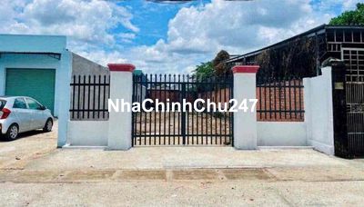 Vợ ck em chính chủ kẹt tiền bán lô đất ngay chợ 250m2 giá 330 TRIỆU