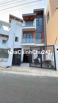 CHỦ GIẢM MẠNH 550 TRIỆU CẦN BÁN GẤP NHÀ GẦN TRƯỜNG HỌC