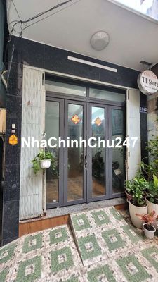 Nhà Q1 3.3x17m sát mặt tiền, trệt 2 lầu ST chính chủ