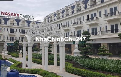 CHÍNH CHỦ BÁN ĐẤT đối diện công viên, gần khu thương mại