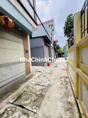 🌹Chính chủ gửi bán căn nhà YÊN NGHĨA, chỉ 4. tỷ-Ô TÔ đỗ cửa, LÔ GÓC. N