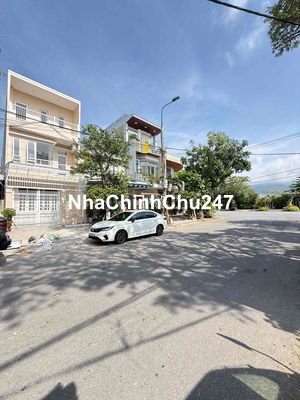 Chính chủ cần bán nhà 3 tầng đường 10m5 Sơn Trà, nhà Dương Văn Nga