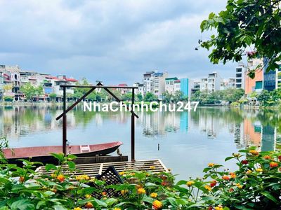 Chính chủ bán nhà mặt ngõ Đội Cấn, 5 tầng 3 ngủ full nội thất