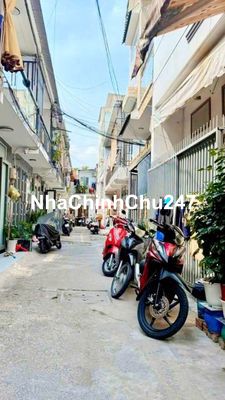 3,5 x 6 nhà một trệt một lầu hai phòng ngủ 2 toilet chính chủ quận 7