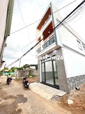 CHỦ GỦI :Bán nhà mới Đã hoàn công 80m2 1 trệt 1 lầu. p.Long bình tân