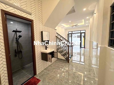 CHỦ NGỘP BÁN GẤP • 31m2 ❌ 2 TẦNG • HẺM THÔNG • CHỈ 3.69 TỶ