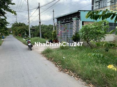 chủ kẹt tiền bán gấp lô đất full thổ cư