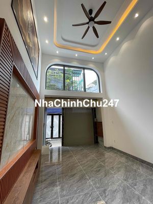chính chủ gui bán căn nhà 1 lửng 2 lầu ngang 4m dài 15m vuông vức