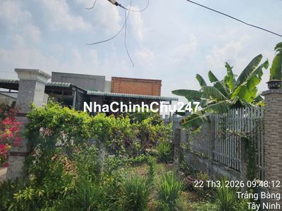 Chủ định cư nước ngoài  cần sang lại căn nhà cấp 4(dt200m)giá 890tr