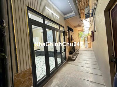 Gởi ACE phí 2%..Chính chủ bán nhà MT đường số 4..Xây 2 lầu kiên cố