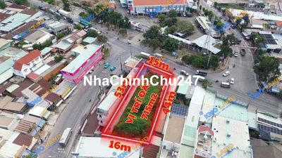 Chính chủ cần tiền bán MTKD DT743 ngay TTYT DĨ AN