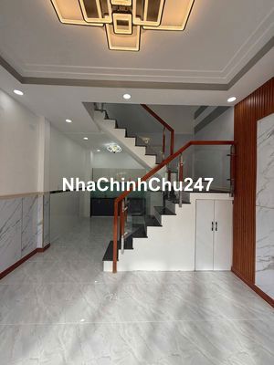 Chính chủ bán nhà mới DT:4x8 giá 1,98 tỷ lầu ,HBC,TĐ