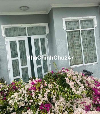 chính chủ cần bán căn nhà lầu một lầu một trệt sân thượng